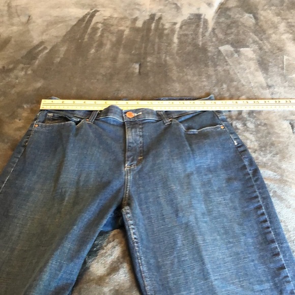 Women’s size 14 medium Lee comfort waistband blue jeans - Picture 5 of 11